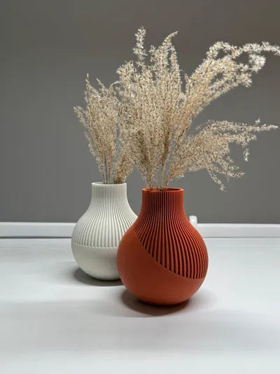 Japanese Neki Vase